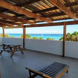 Surfzone Beachside Apart-hotel